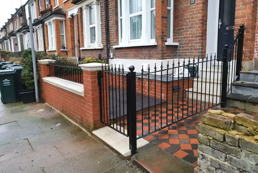 Garden Gates With Complimentary Railings